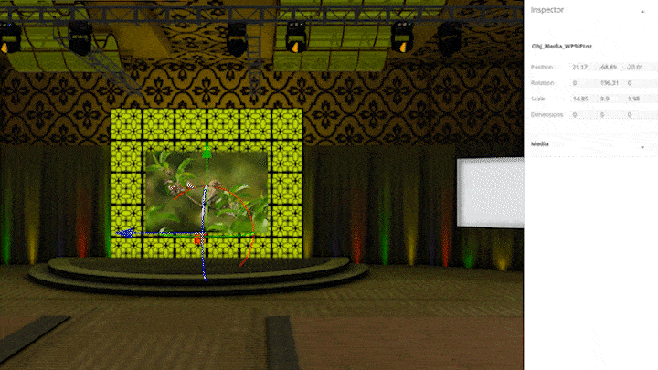 An image of a bird displayed on the Media tool is stretched up and down as the Media tool is resized.